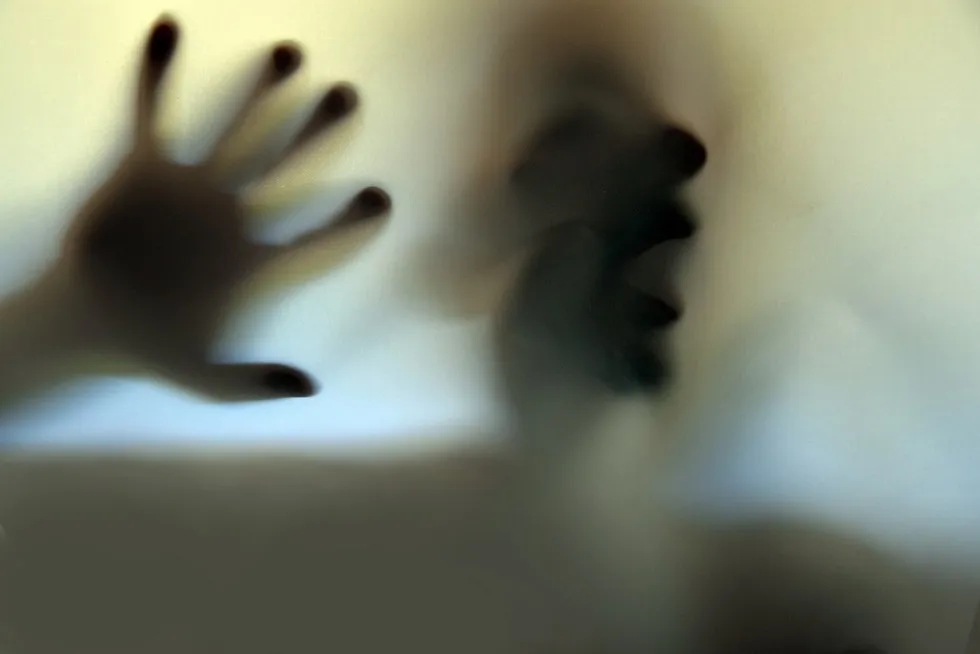 Jak żyć z osobowością schizoidalną i odnaleźć równowagę emocjonalną