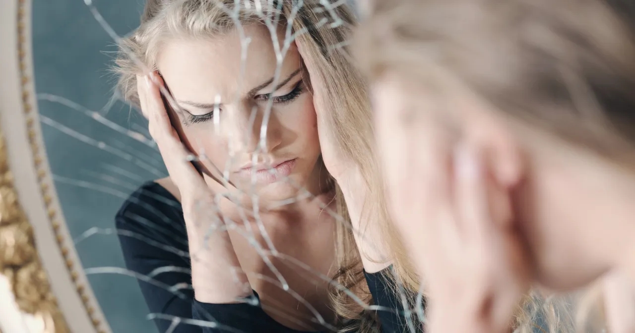 Histrioniczne zaburzenie osobowości objawy - jak je rozpoznać i zrozumieć