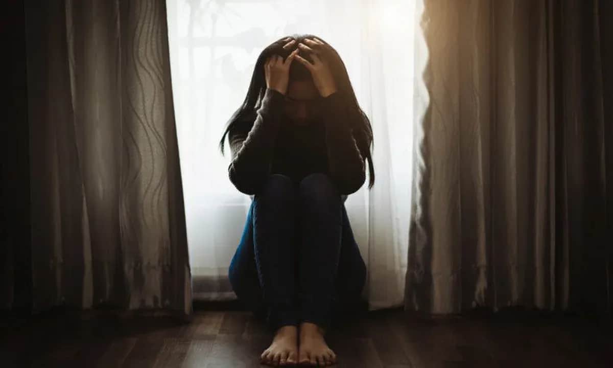 Czy ChAD to choroba psychiczna? Poznaj objawy i skutki zdrowotne