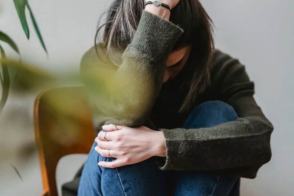 Jak pokonać fobię społeczną i odzyskać pewność siebie w relacjach